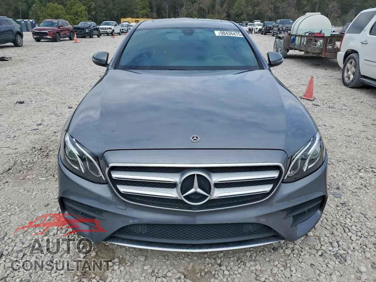 MERCEDES-BENZ E-CLASS 2018 - WDDZF4JB3JA321111