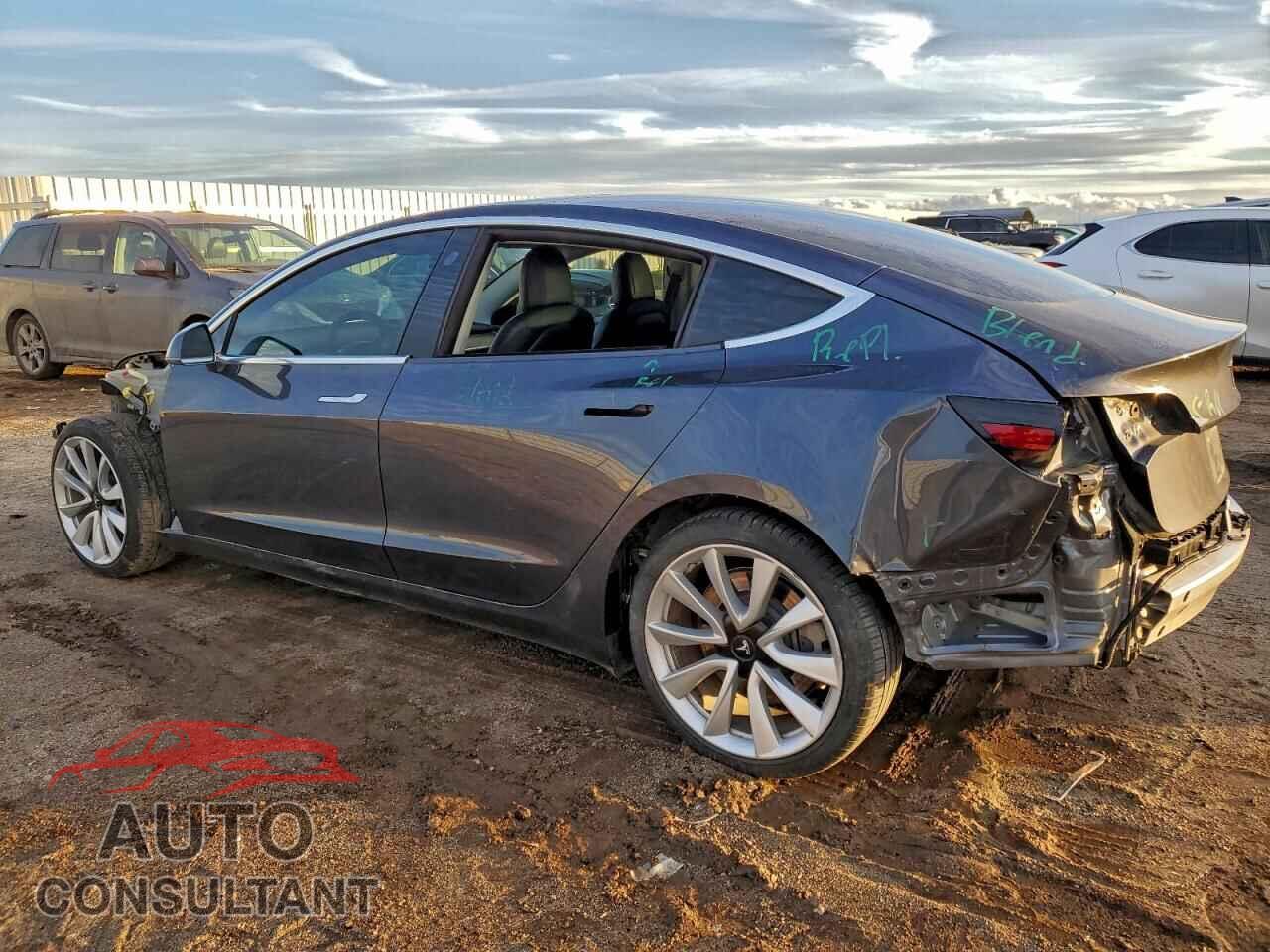 TESLA MODEL 3 2020 - 5YJ3E1EA6LF807926