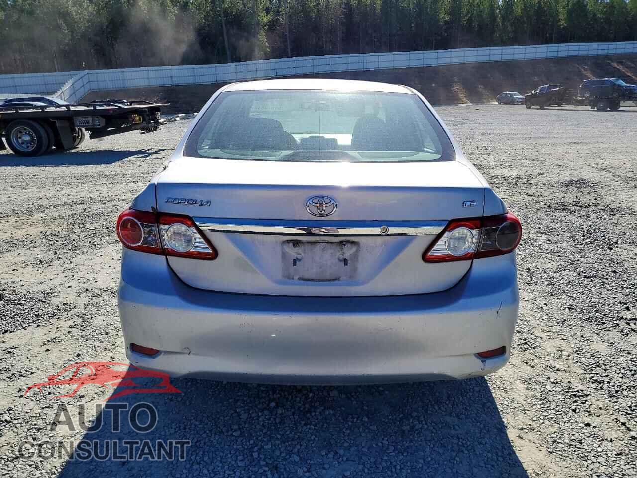 TOYOTA COROLLA 2012 - 2T1BU4EE5CC775221