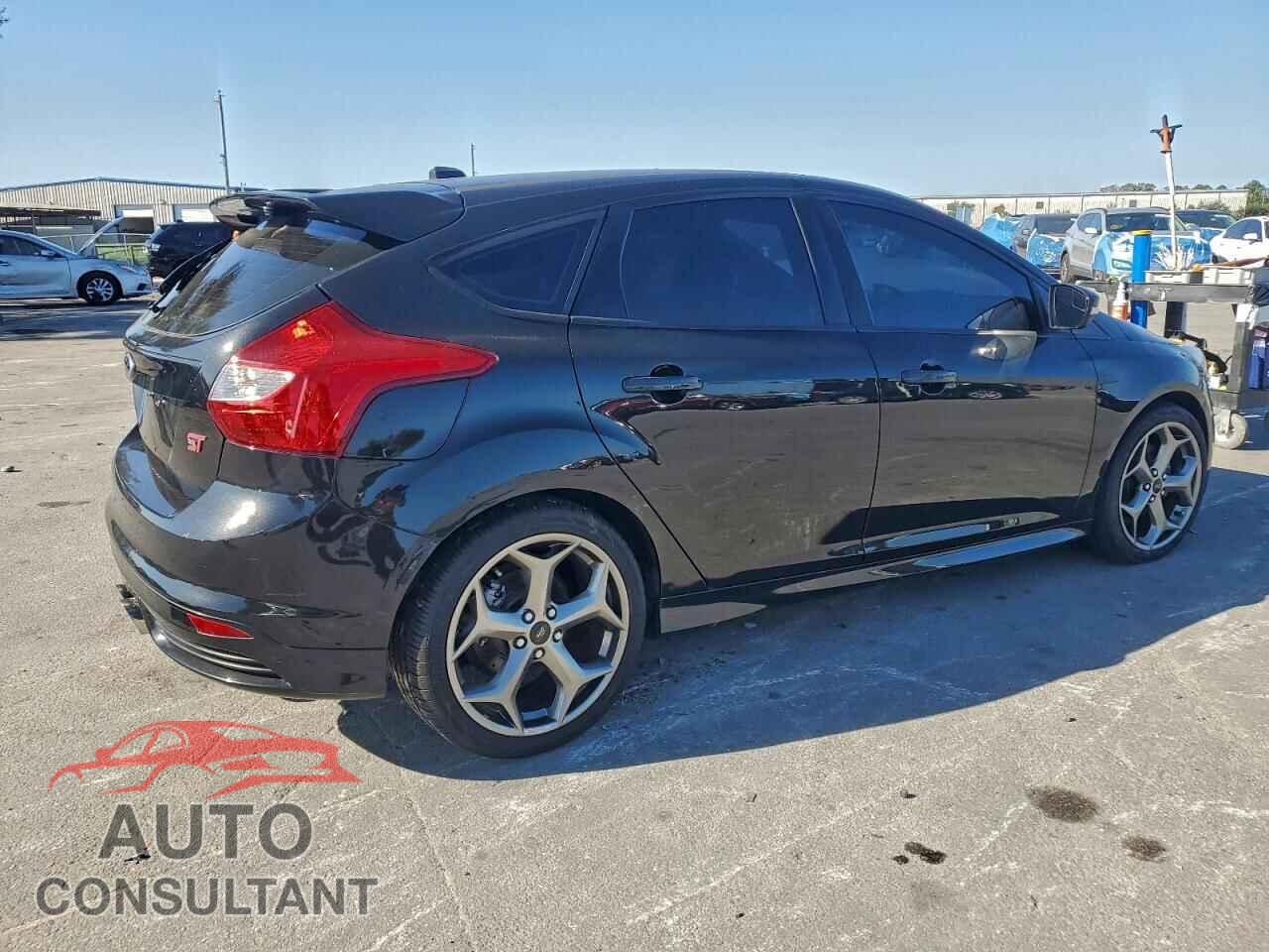 FORD FOCUS 2014 - 1FADP3L92EL179579