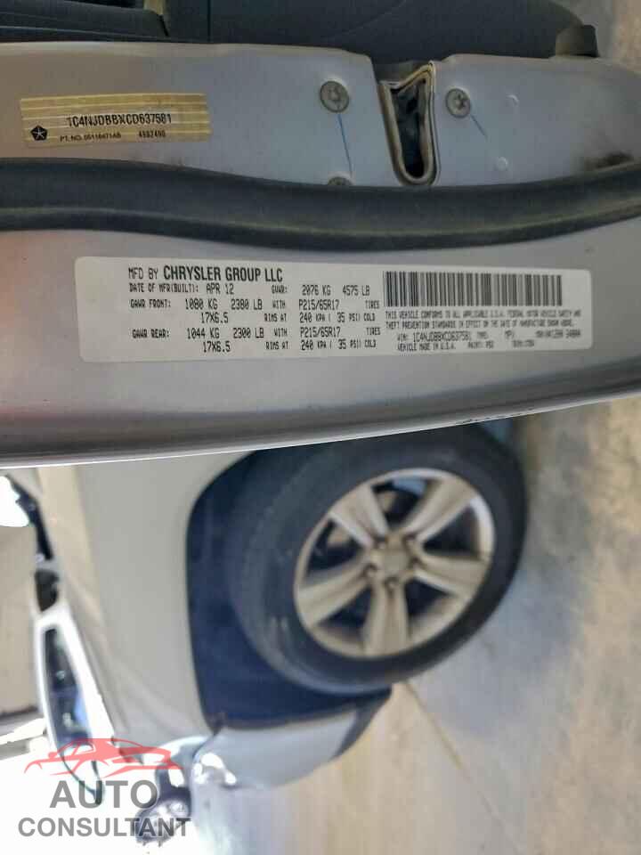 JEEP COMPASS 2012 - 1C4NJDBBXCD637581