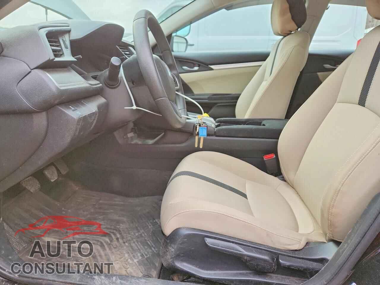 HONDA CIVIC 2017 - 19XFC2E55HE045925