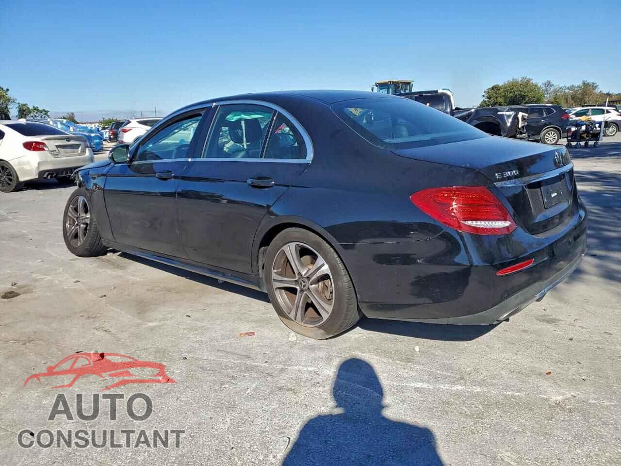 MERCEDES-BENZ E-CLASS 2019 - WDDZF4JB6KA582556
