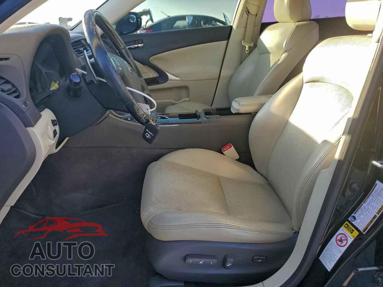 LEXUS IS 2010 - JTHBE5C2XA2017395