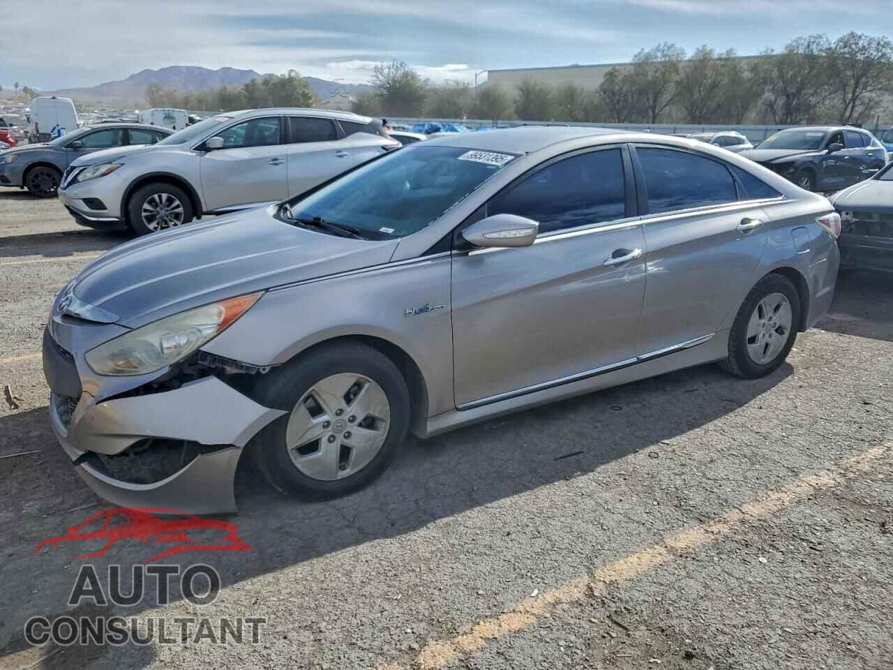 HYUNDAI SONATA 2012 - KMHEC4A42CA042248