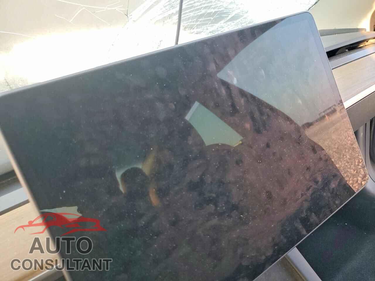 TESLA MODEL 3 2023 - 5YJ3E1EA2PF676712