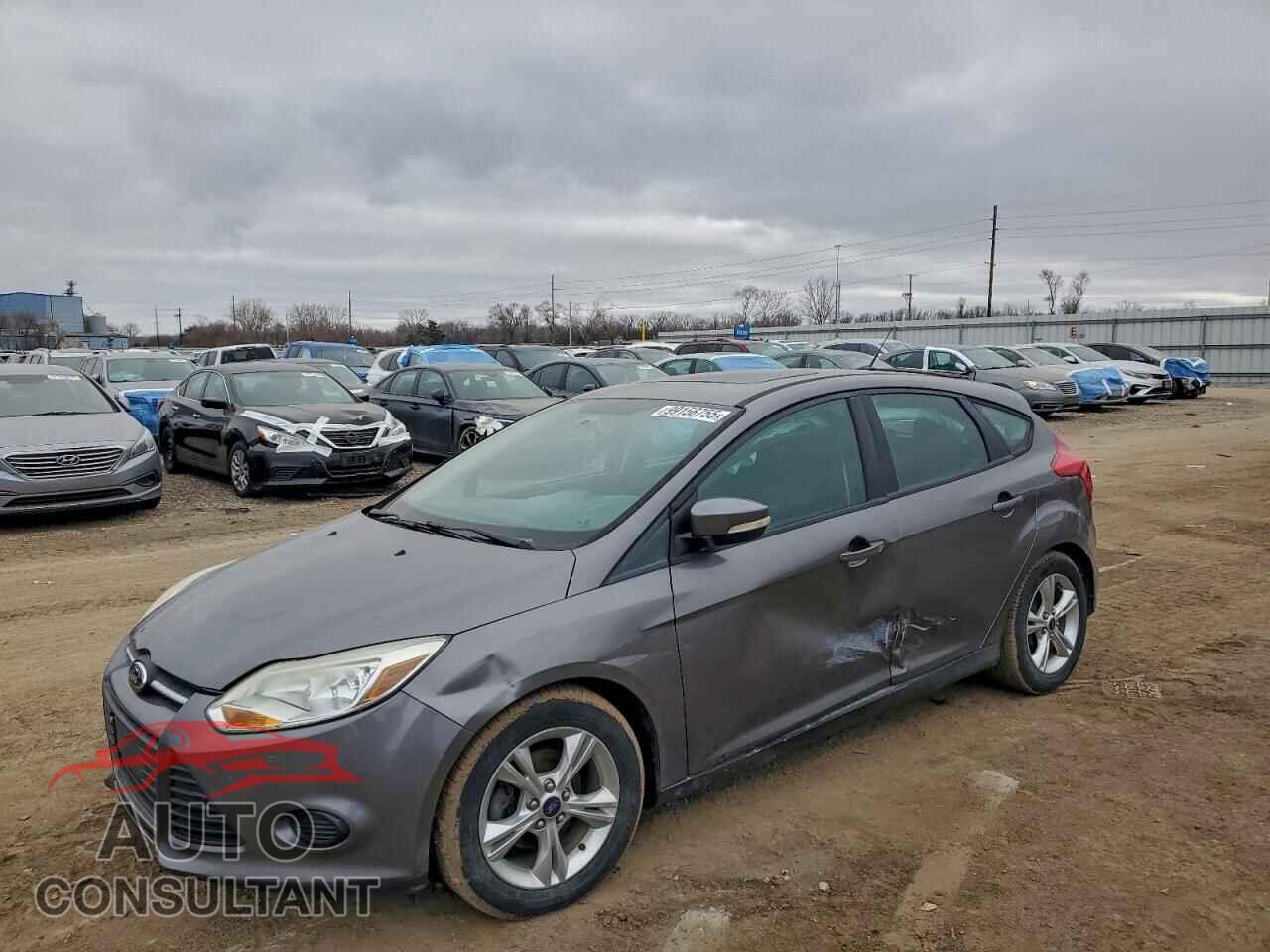FORD FOCUS 2014 - 1FADP3K22EL238019