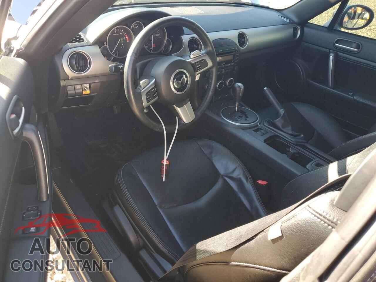 MAZDA MX5 2011 - JM1NC2NFXB0218553