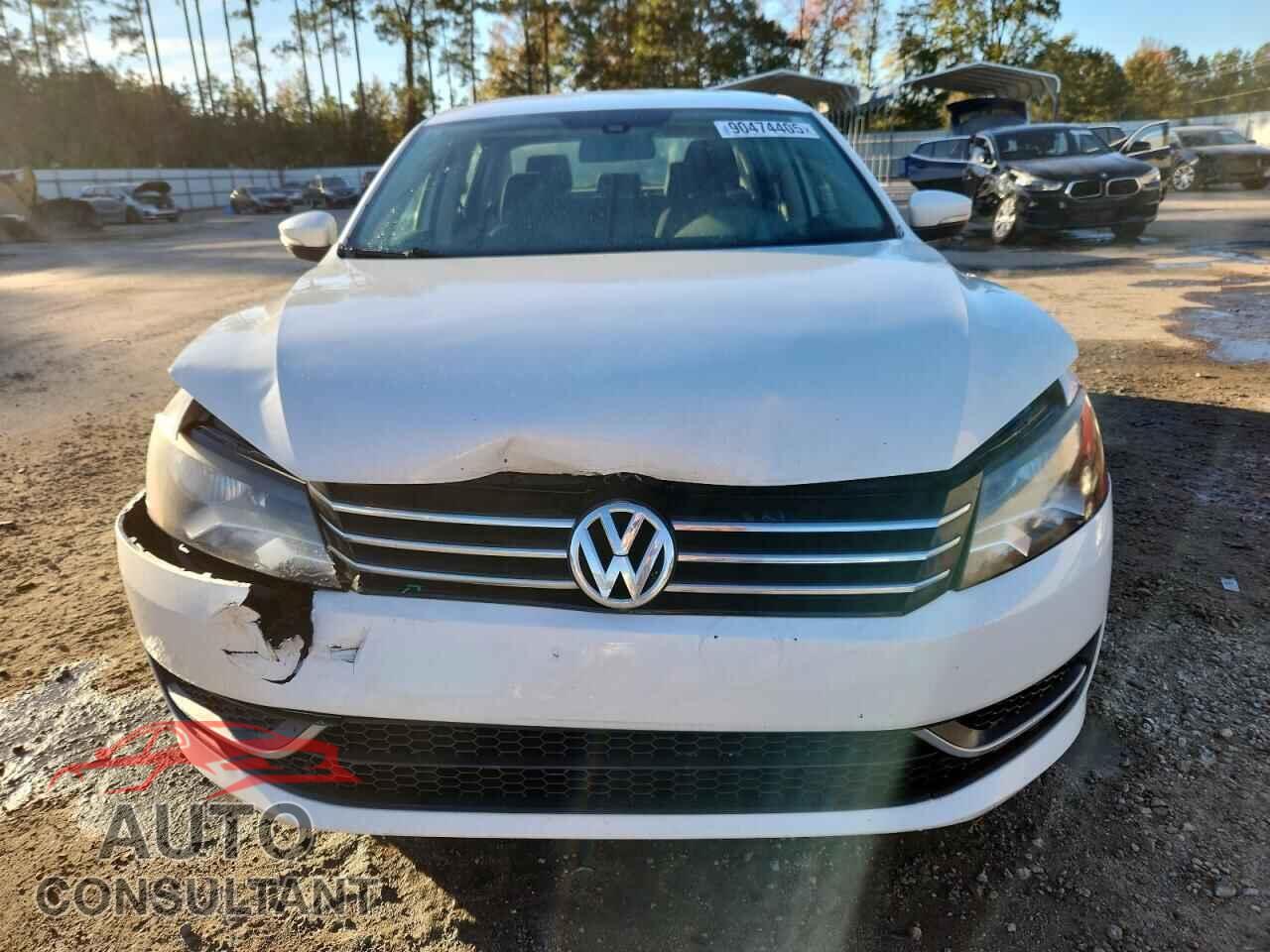 VOLKSWAGEN PASSAT 2014 - 1VWAP7A33EC009781