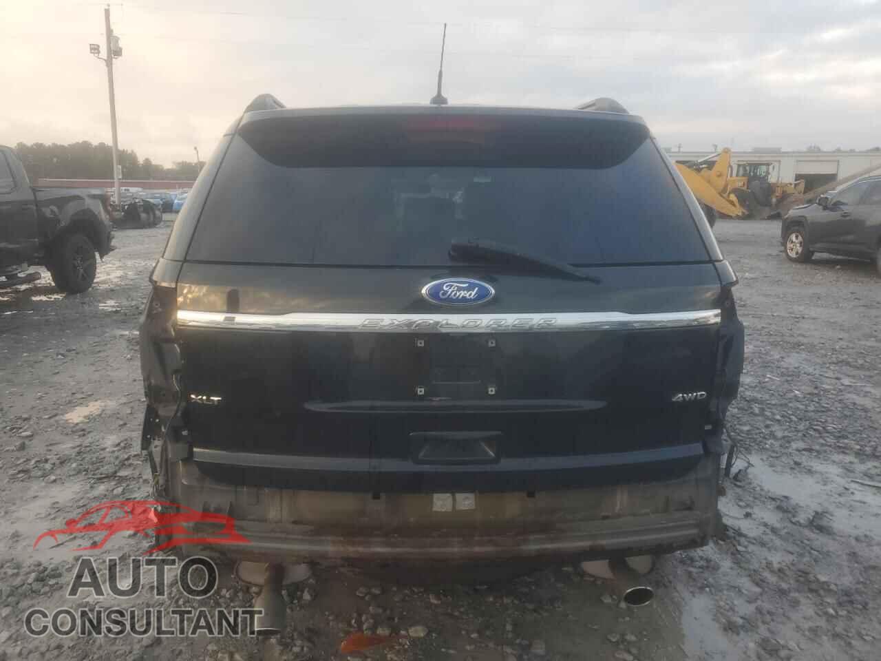 FORD EXPLORER 2011 - 1FMHK8D88BGA56138