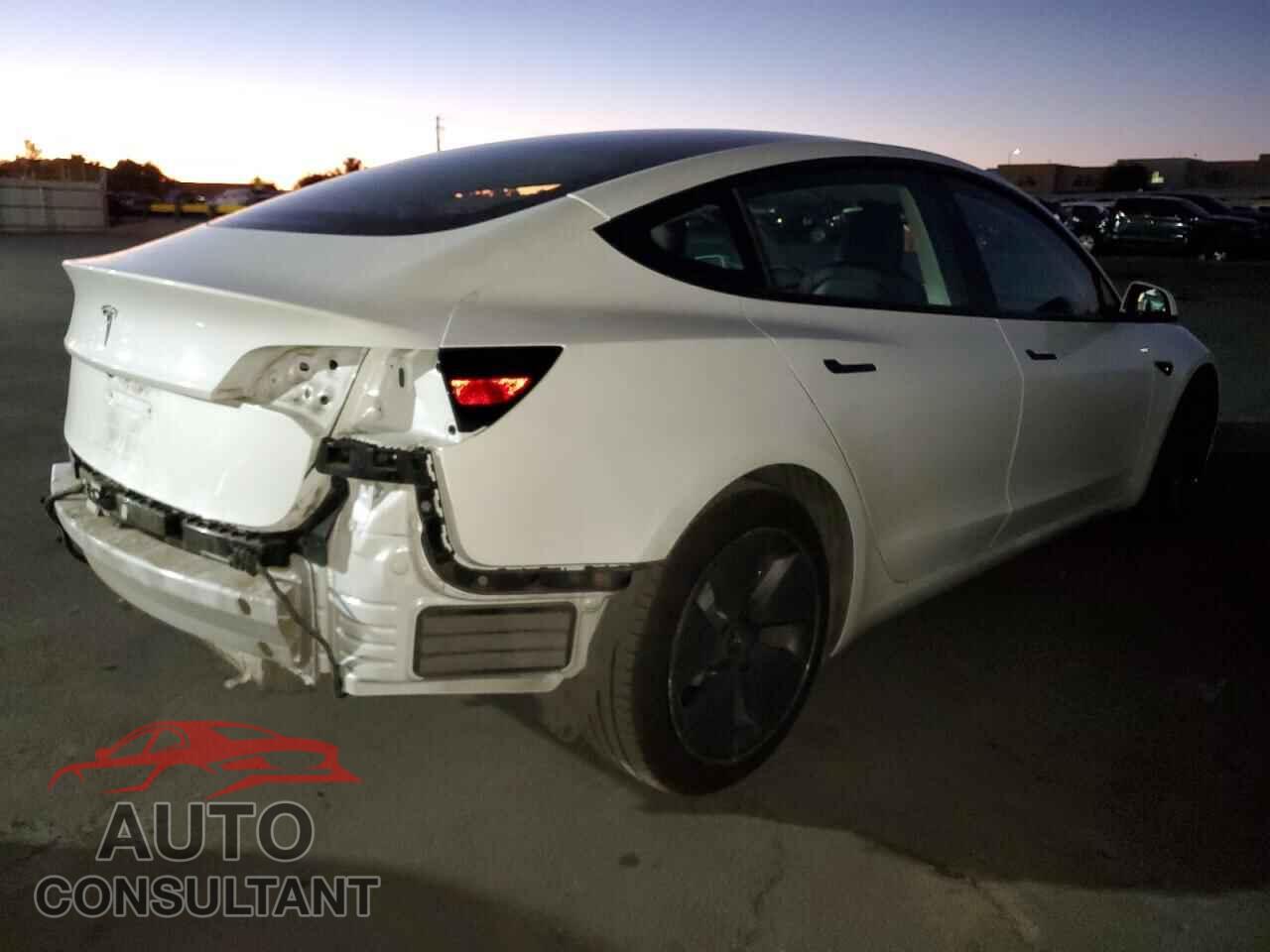 TESLA MODEL 3 2023 - 5YJ3E1EA2PF590610