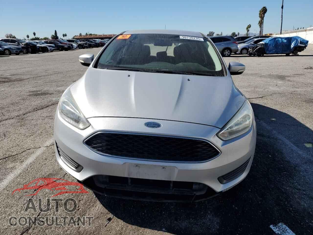 FORD FOCUS 2016 - 1FADP3K28GL276941