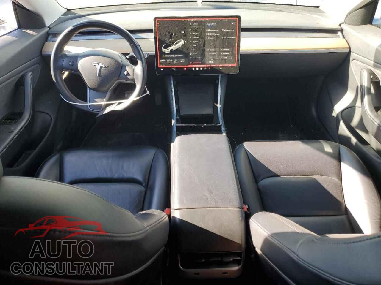 TESLA MODEL 3 2018 - 5YJ3E1EB5JF092255