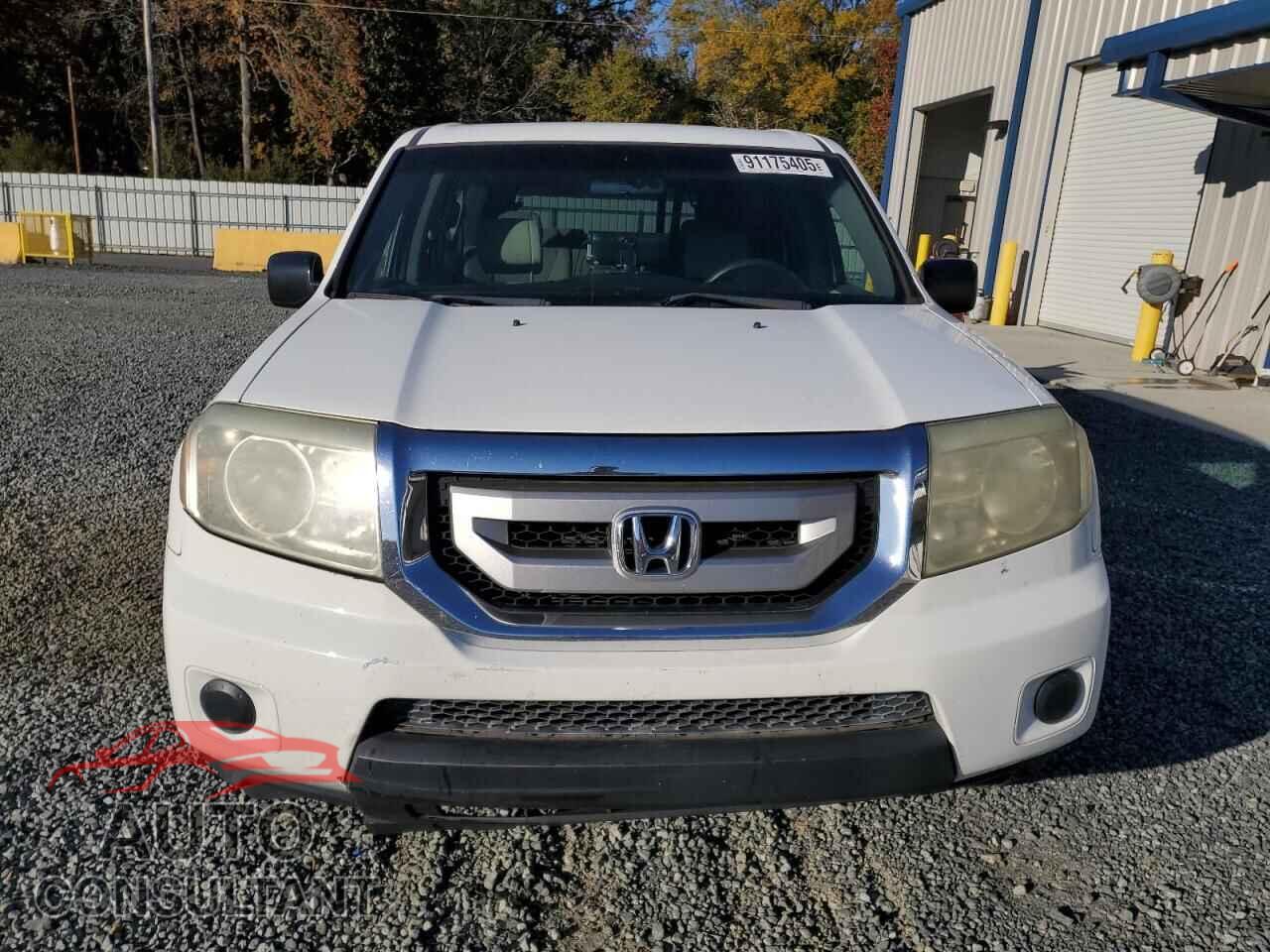 HONDA PILOT 2011 - 5FNYF4H23BB094197