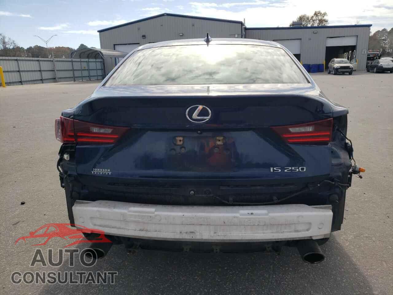 LEXUS IS 2015 - JTHBF1D28F5056495