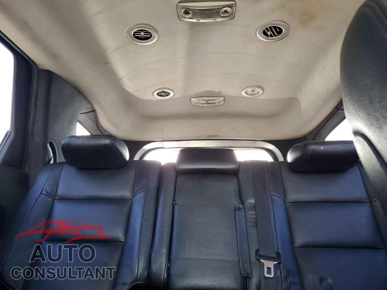 DODGE DURANGO 2018 - 1C4RDHAG3JC393370