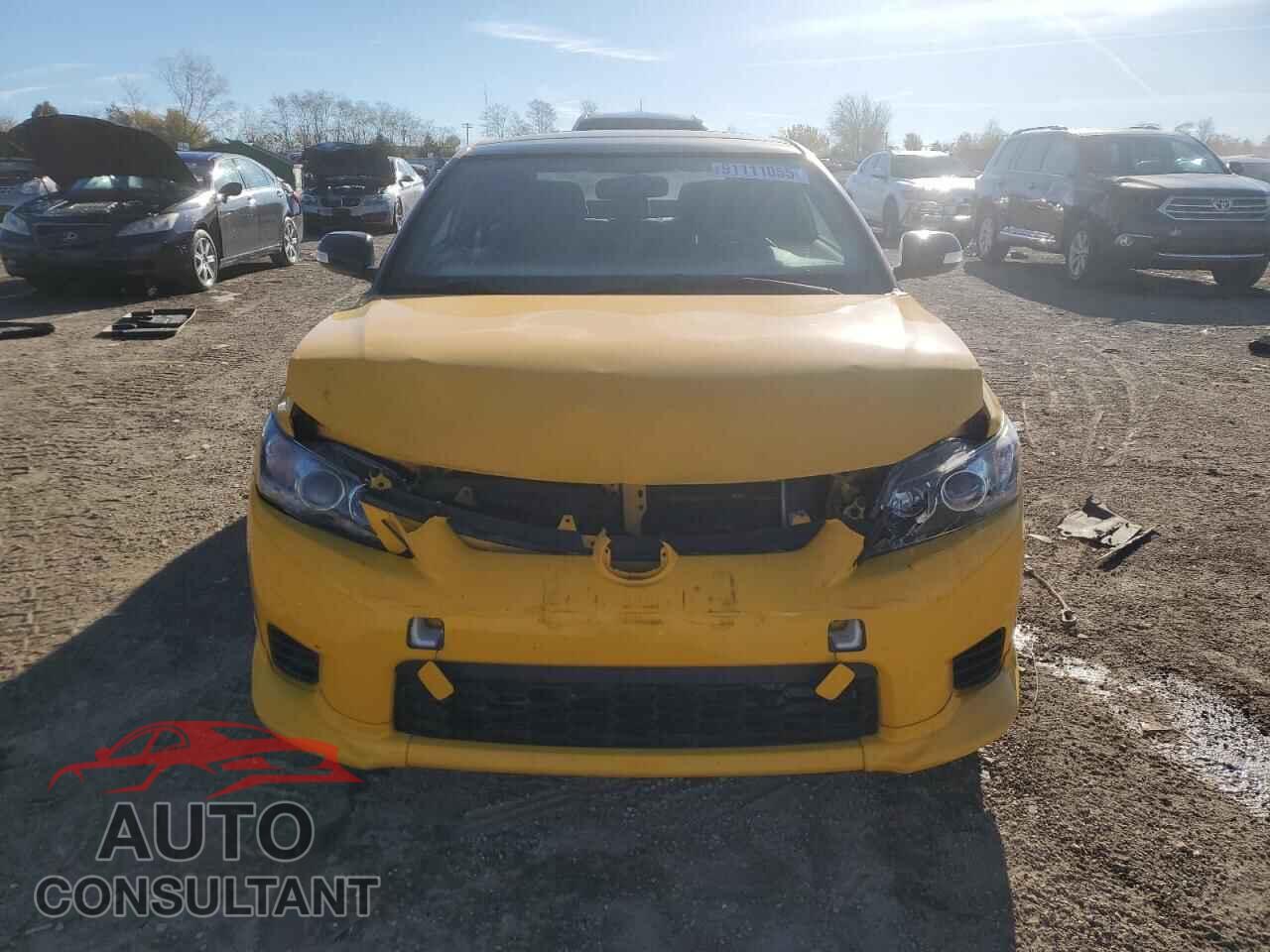 TOYOTA SCION 2012 - JTKJF5C74C3029036