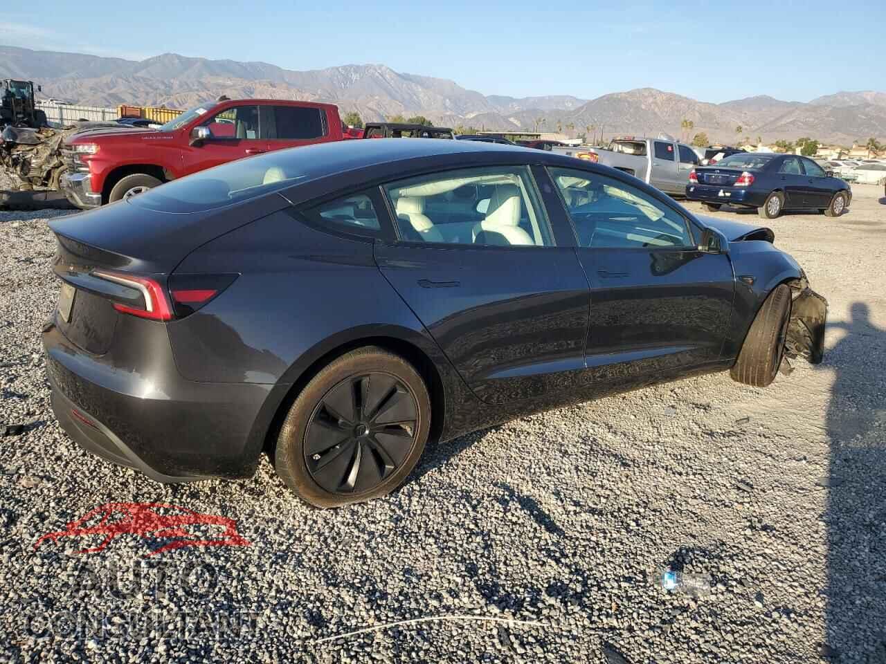 TESLA MODEL 3 2024 - 5YJ3E1EA7RF866704