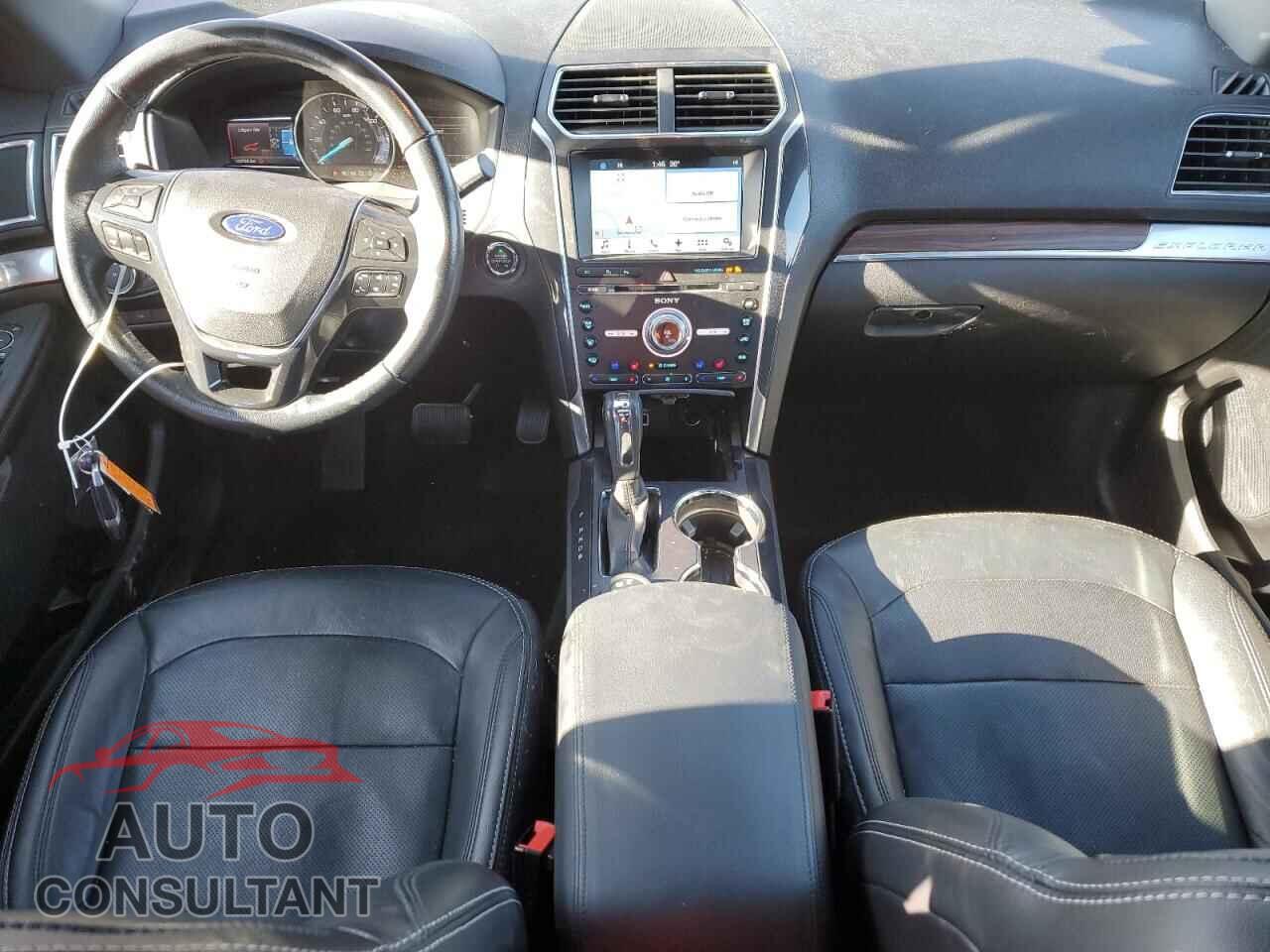 FORD EXPLORER 2017 - 1FM5K8F89HGD81017