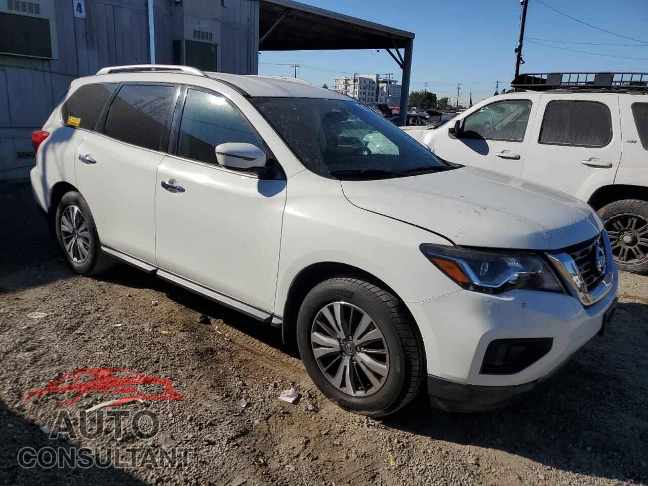 NISSAN PATHFINDER 2017 - 5N1DR2MN0HC906339