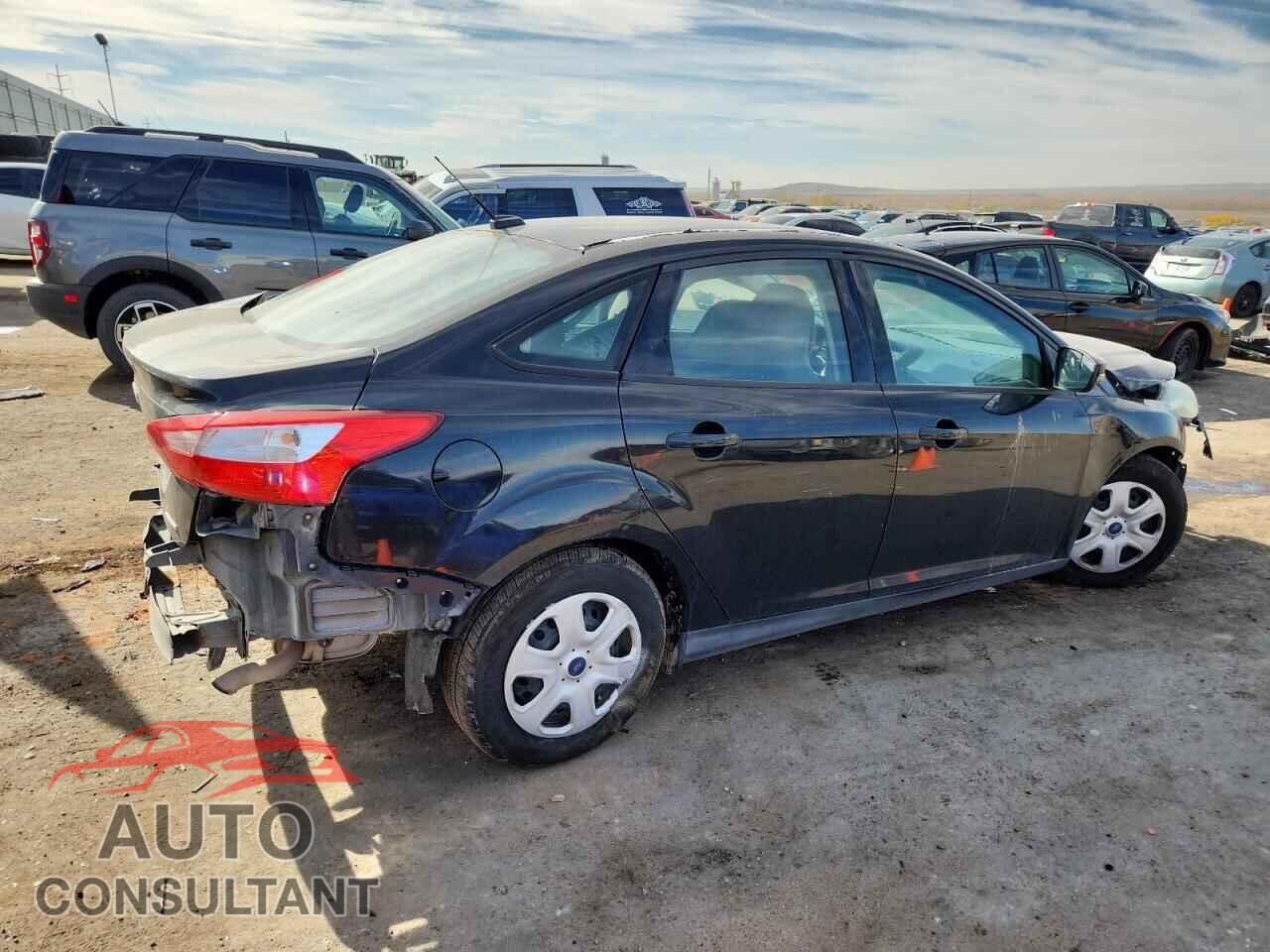 FORD FOCUS 2014 - 1FADP3F23EL281195