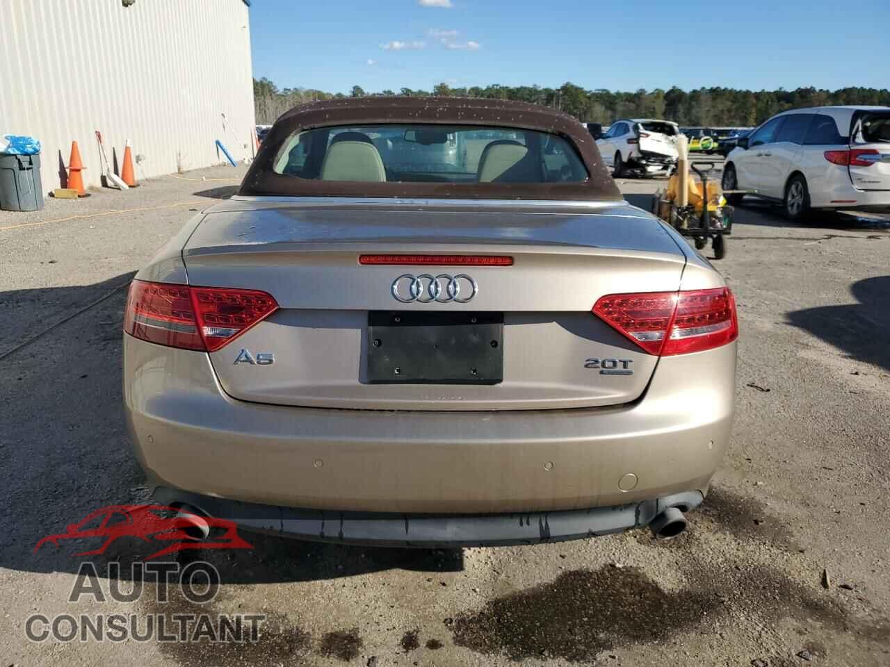 AUDI A5 2011 - WAULFAFH4BN002013