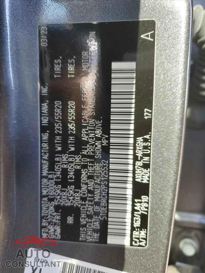 TOYOTA HIGHLANDER 2023 - 5TDEBRCH2PS125532