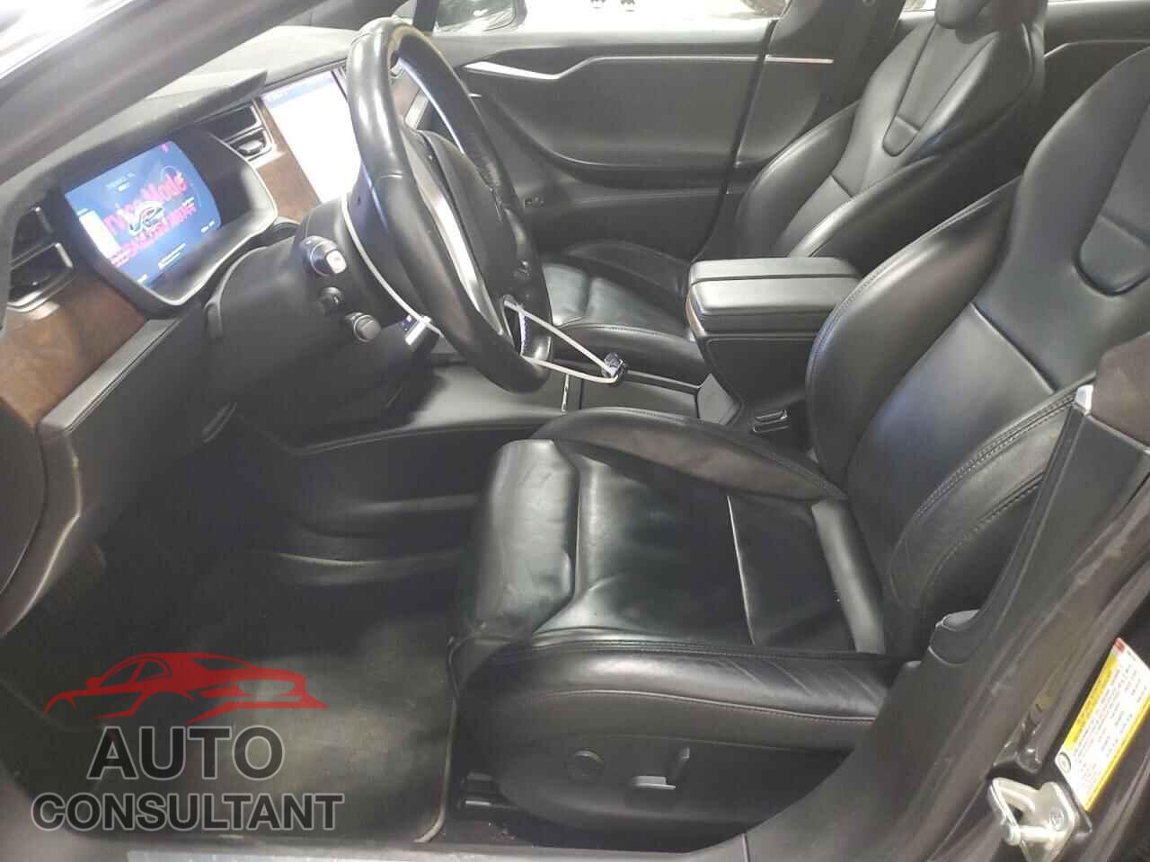 TESLA MODEL S 2017 - 5YJSA1E2XHF189744