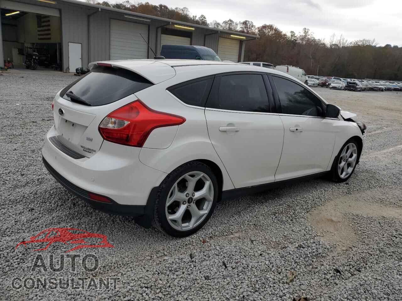 FORD FOCUS 2014 - 1FADP3N29EL204171
