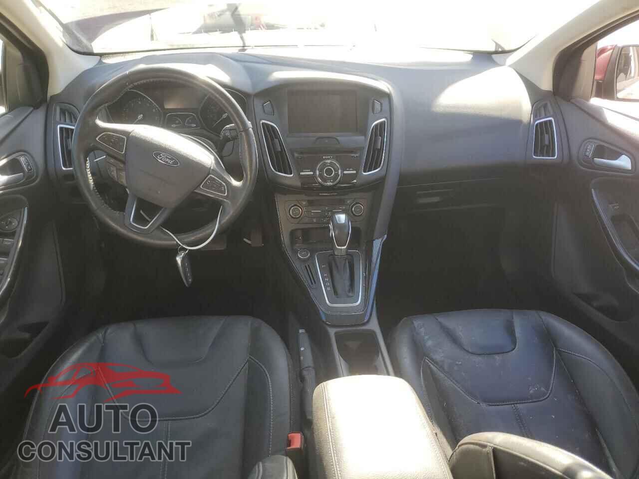 FORD FOCUS 2016 - 1FADP3N21GL323626