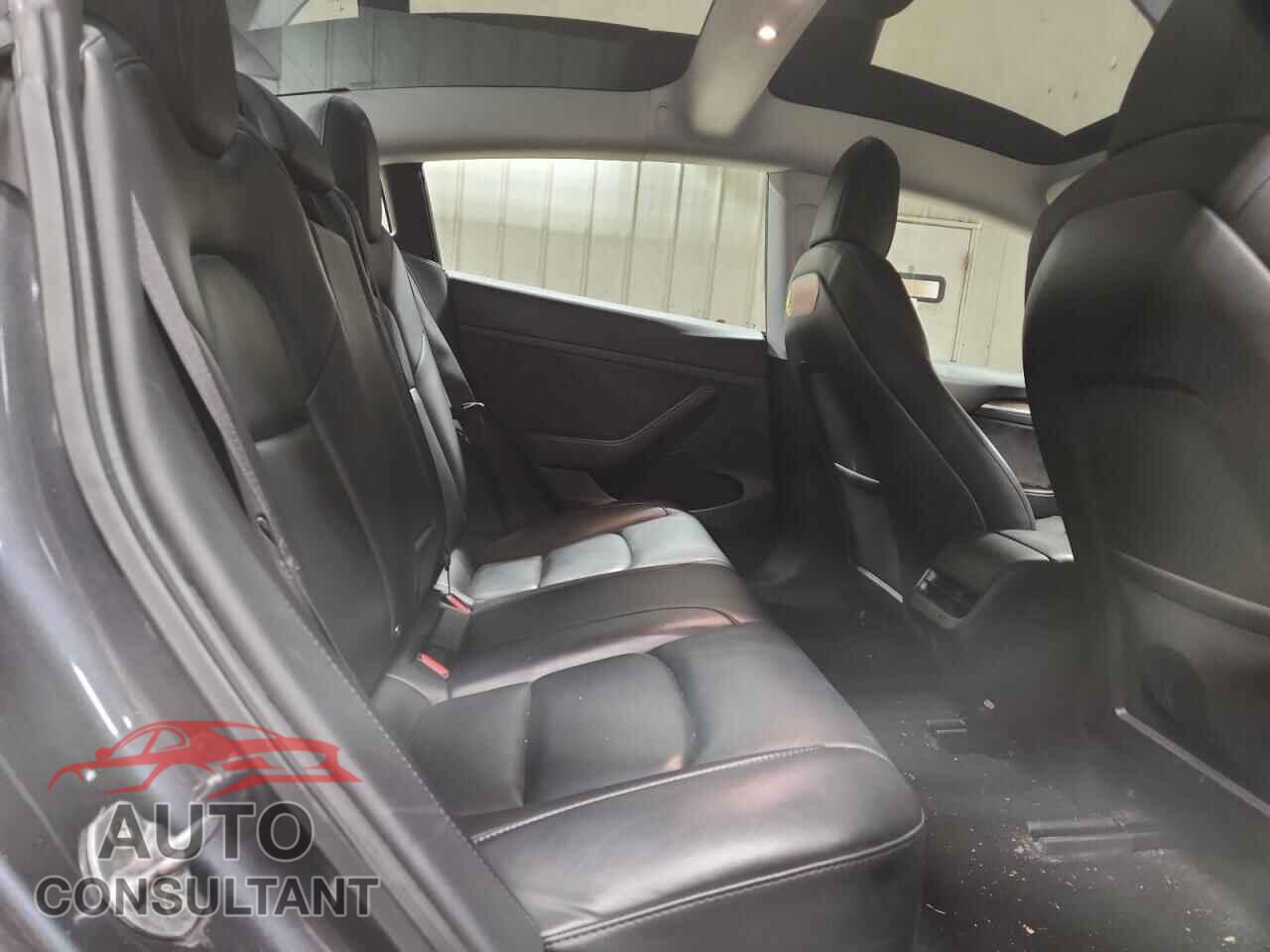 TESLA MODEL 3 2021 - 5YJ3E1EA9MF981846