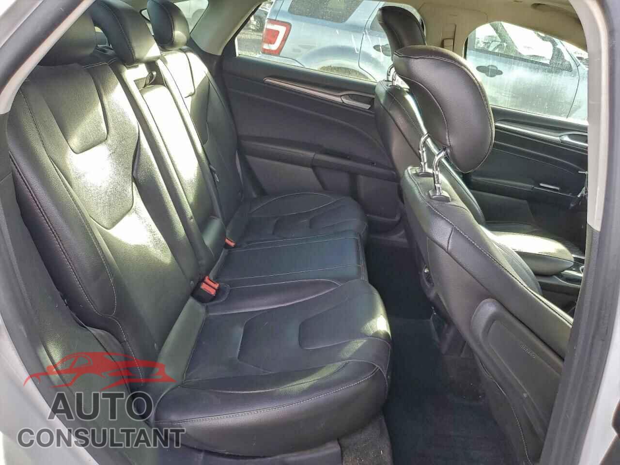 FORD FUSION 2013 - 3FA6P0SU0DR373671
