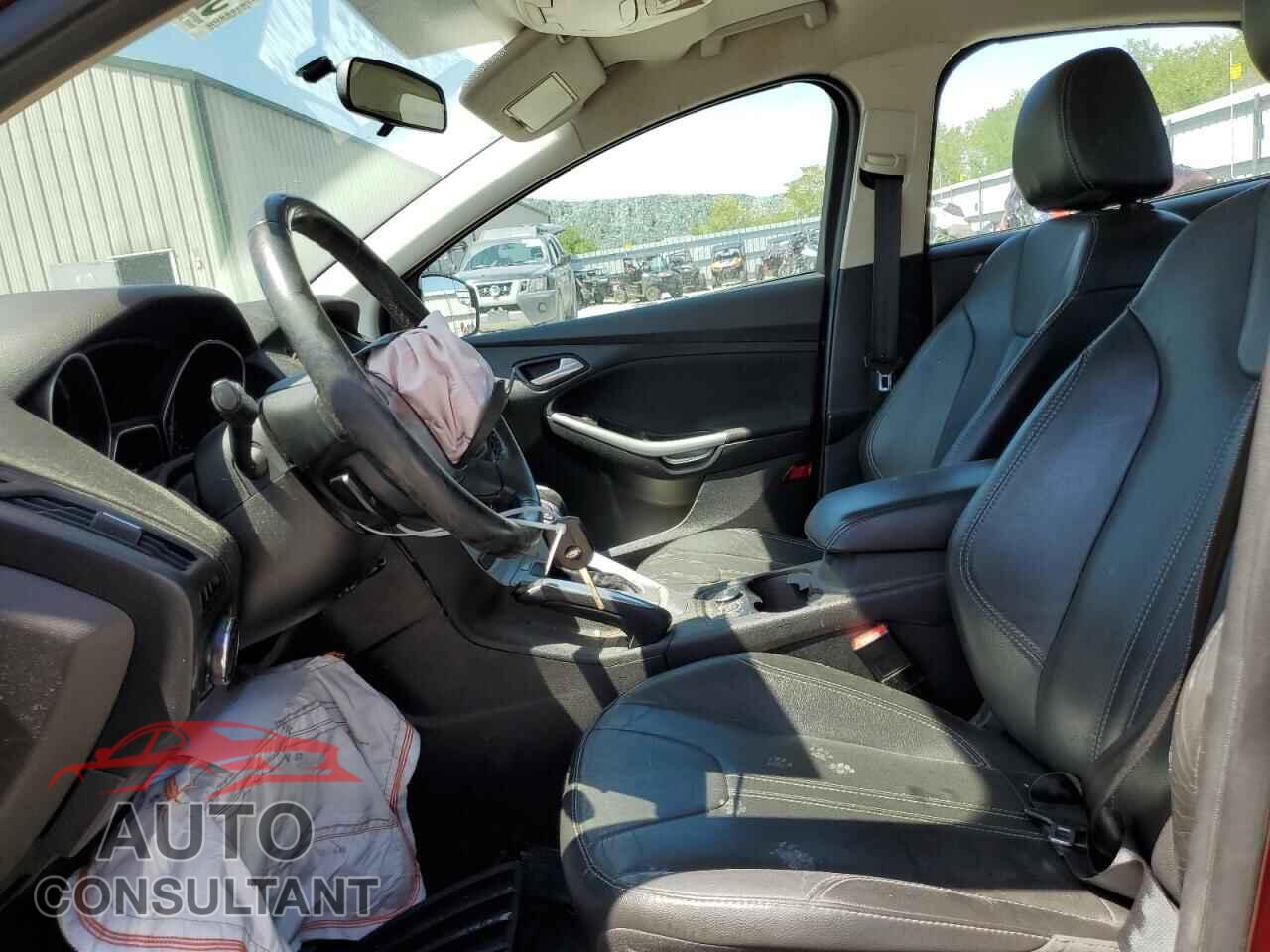 FORD FOCUS 2014 - 1FADP3F23EL116053