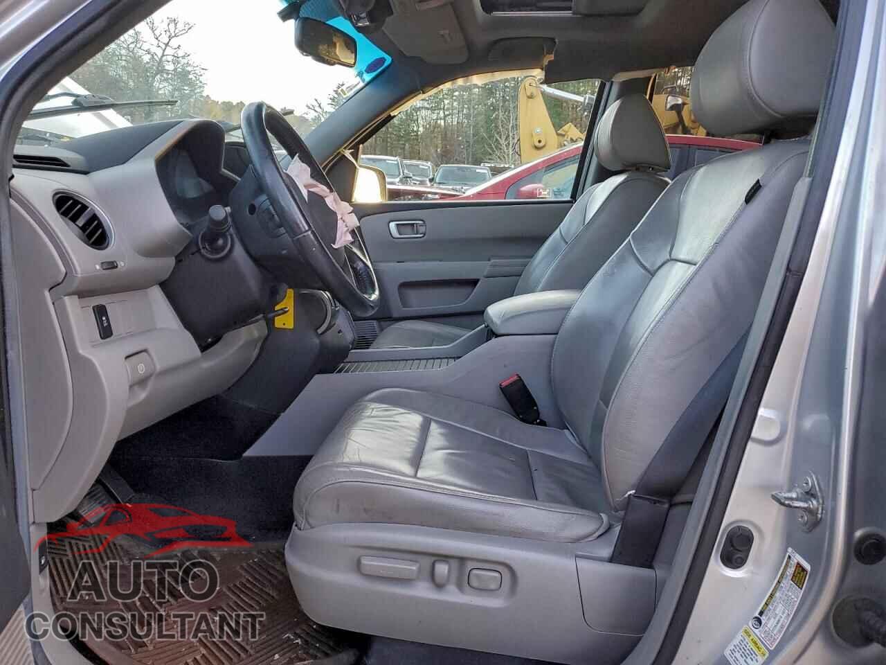 HONDA PILOT 2012 - 5FNYF4H59CB028068