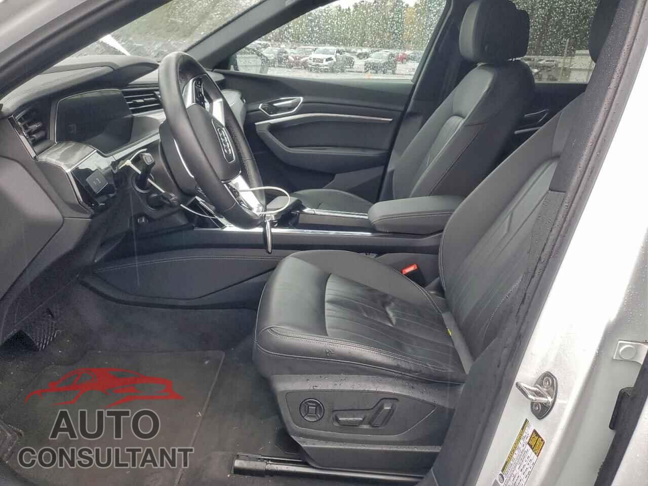 AUDI E-TRON 2022 - WA1AAAGE2NB014061