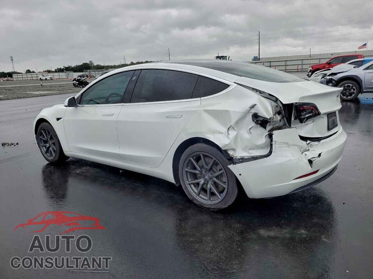 TESLA MODEL 3 2020 - 5YJ3E1EB3LF515935