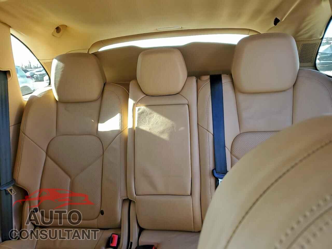 PORSCHE CAYENNE 2013 - WP1AA2A20DLA19471