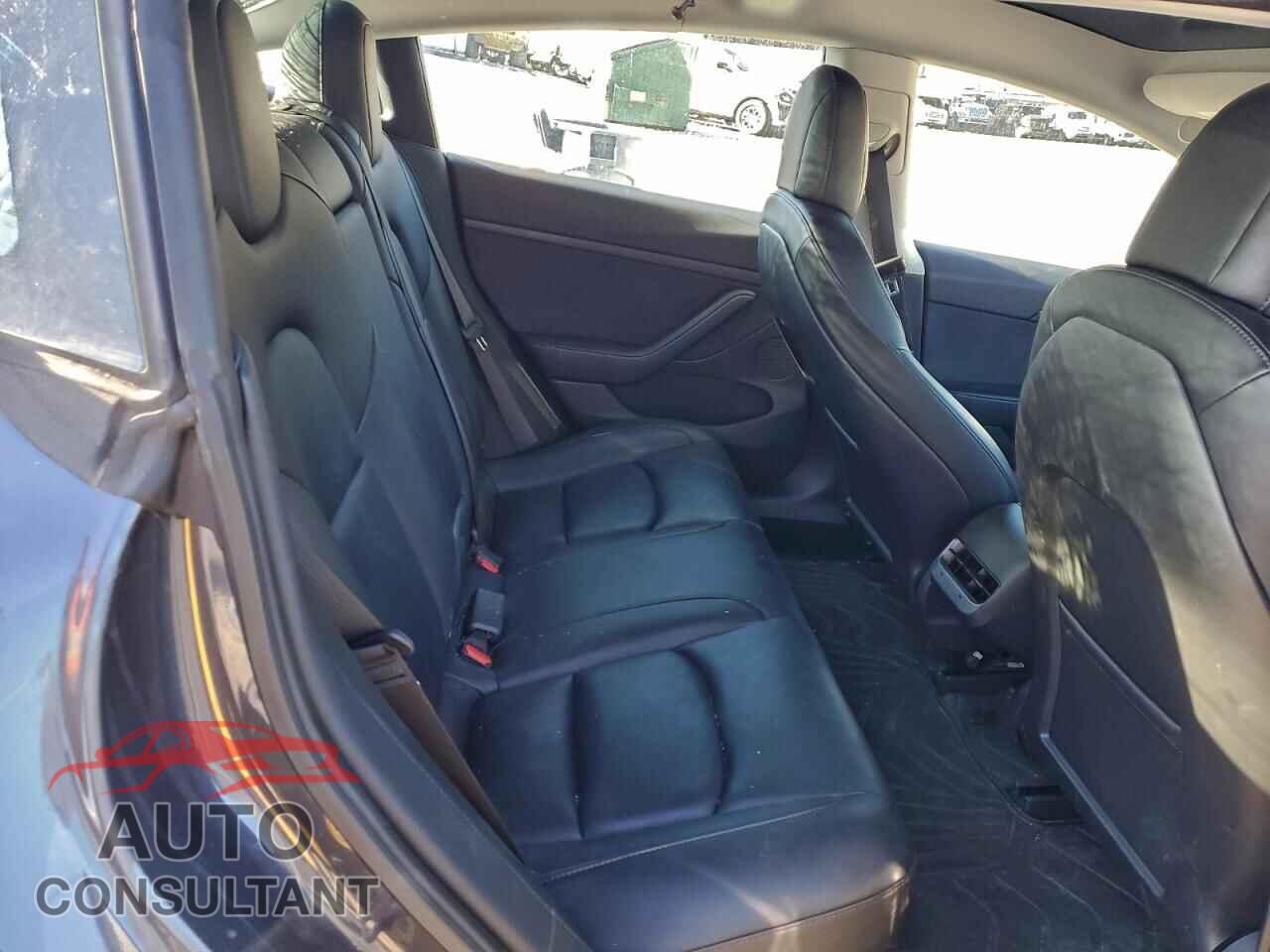 TESLA MODEL 3 2021 - 5YJ3E1EA4MF078245