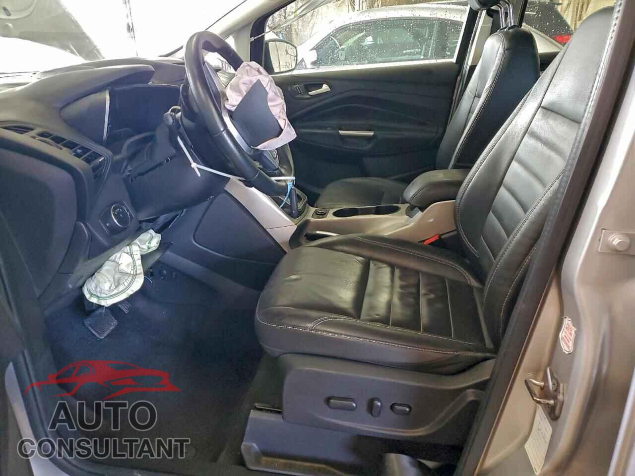 FORD CMAX 2015 - 1FADP5BU0FL116273