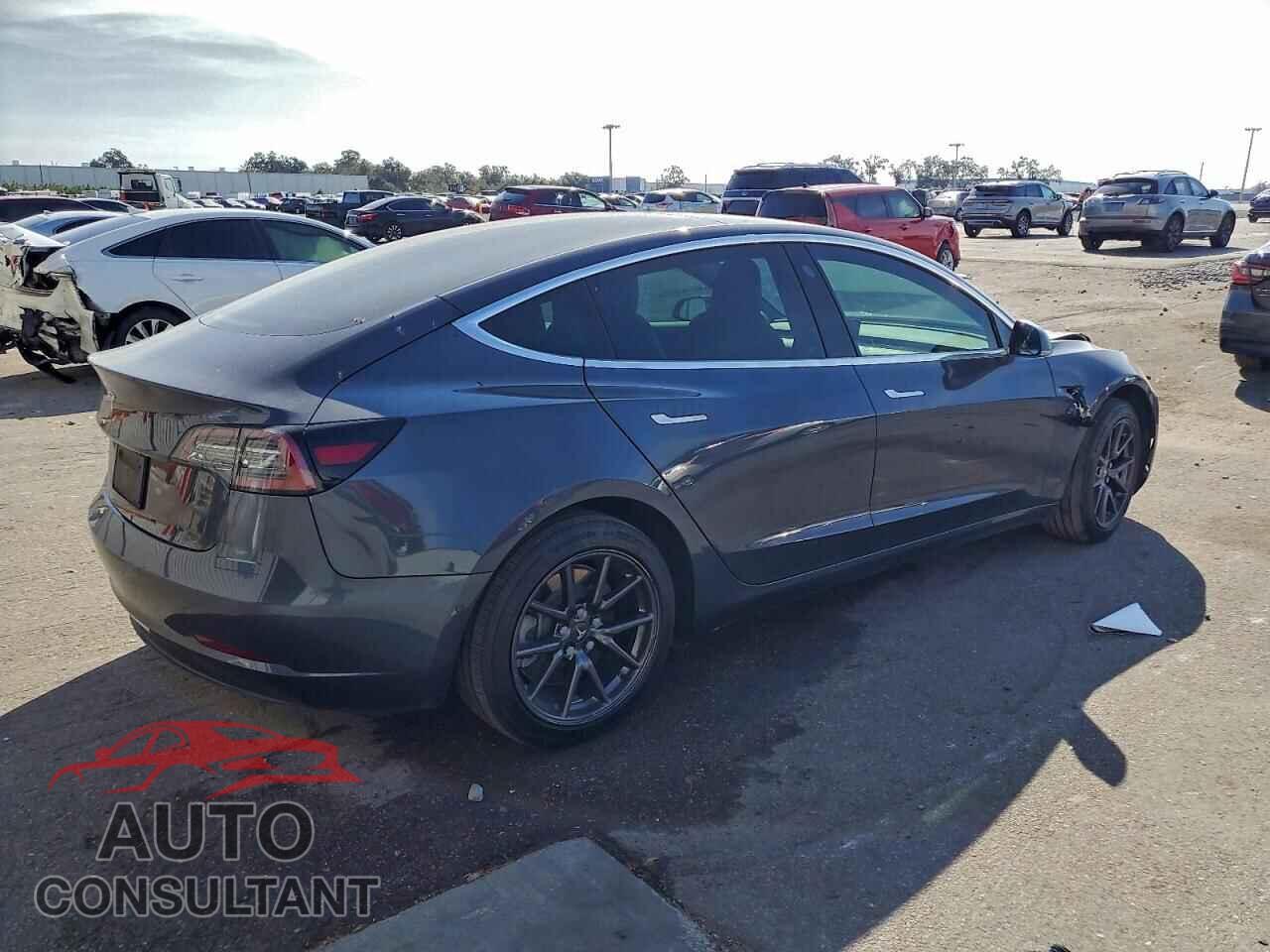 TESLA MODEL 3 2020 - 5YJ3E1EA0LF597159