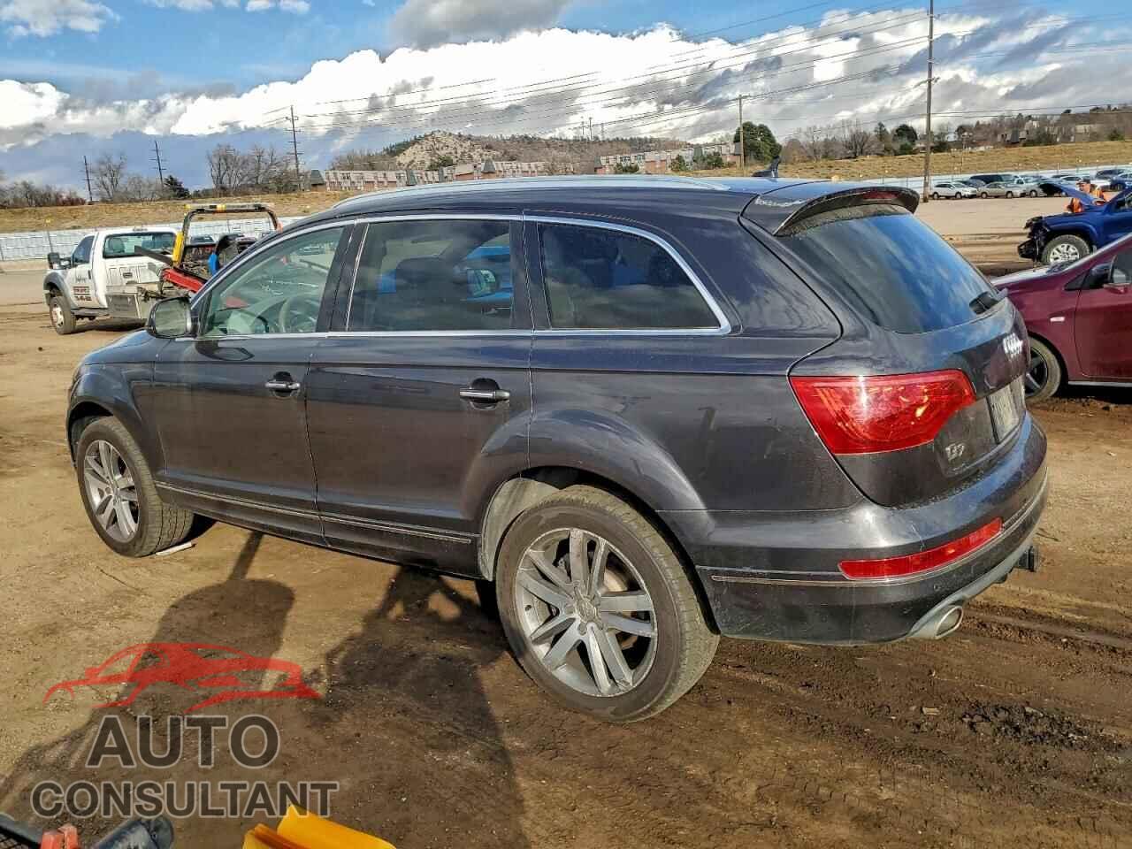 AUDI Q7 2013 - WA1LMAFE5DD005472