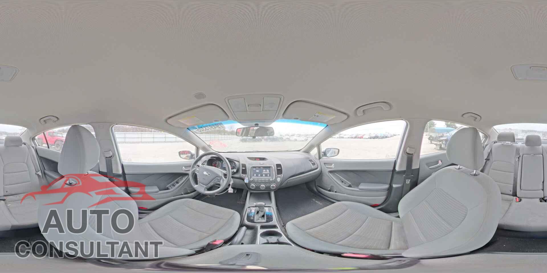 KIA FORTE 2018 - 3KPFL4A75JE199592
