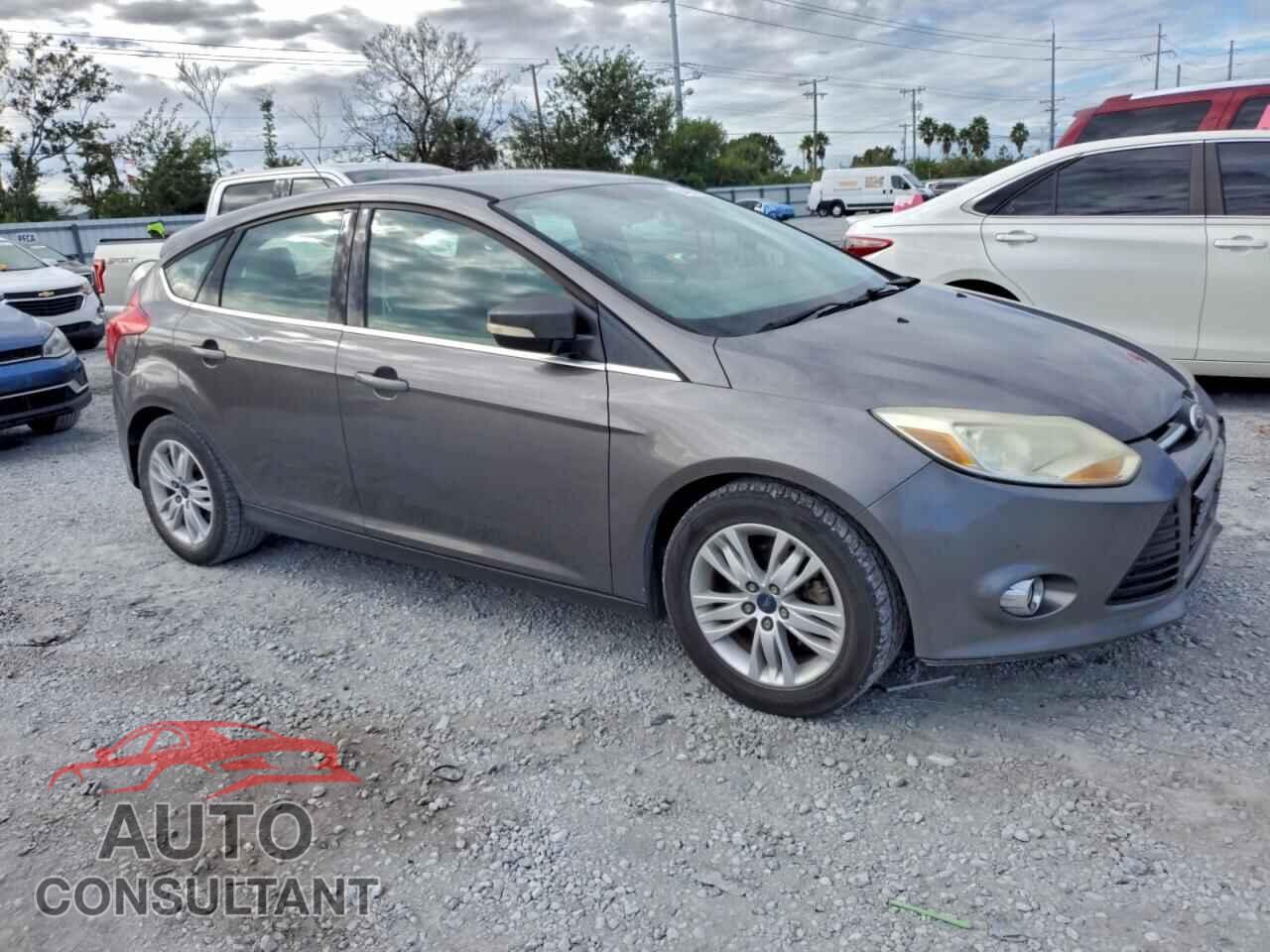 FORD FOCUS 2012 - 1FAHP3M20CL320455