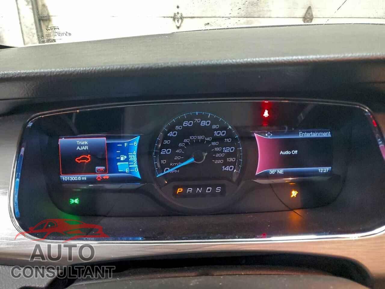 FORD TAURUS 2015 - 1FAHP2H84FG193795