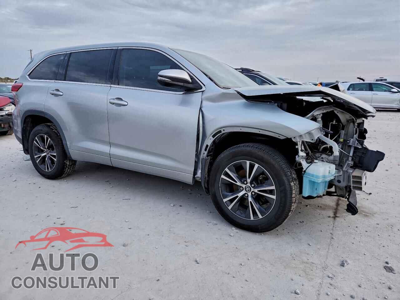 TOYOTA HIGHLANDER 2017 - 5TDBZRFH8HS462864