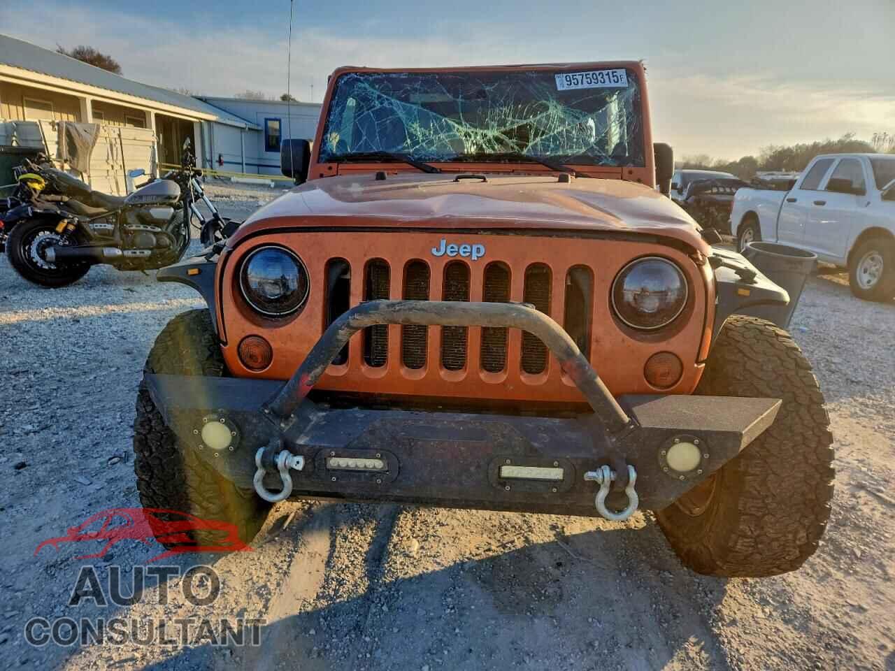 JEEP WRANGLER 2011 - 1J4AA2D12BL525220