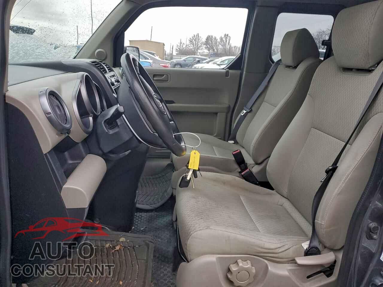 HONDA ELEMENT 2011 - 5J6YH2H37BL002121