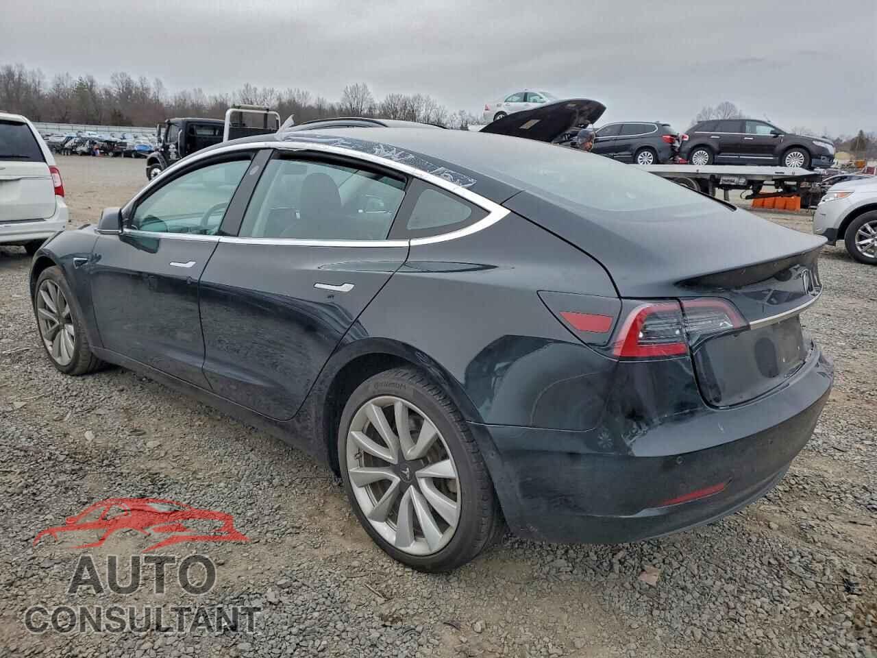 TESLA MODEL 3 2018 - 5YJ3E1EB5JF149151