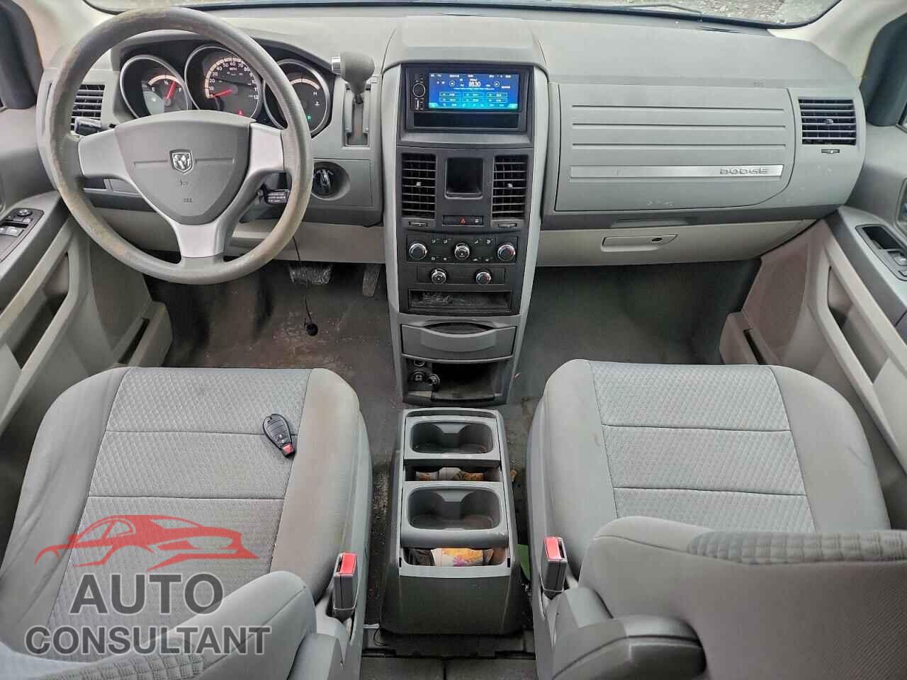 DODGE CARAVAN 2010 - 2D4RN4DE8AR365140
