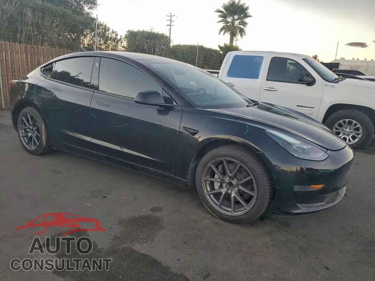 TESLA MODEL 3 2022 - 5YJ3E1EA0NF127393